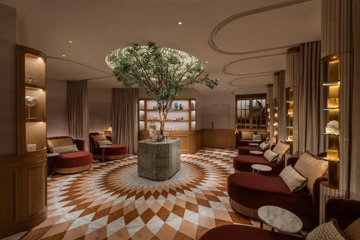Island Shangri-La Hong Kong Lobby