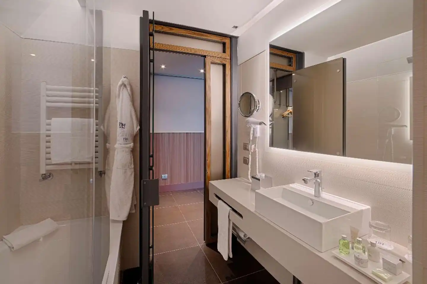 NH Collection Milano Touring Badezimmer