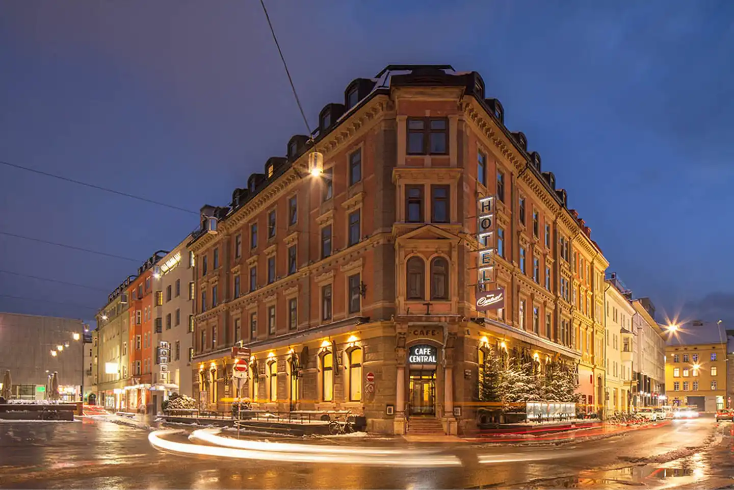 Central Aussenansicht