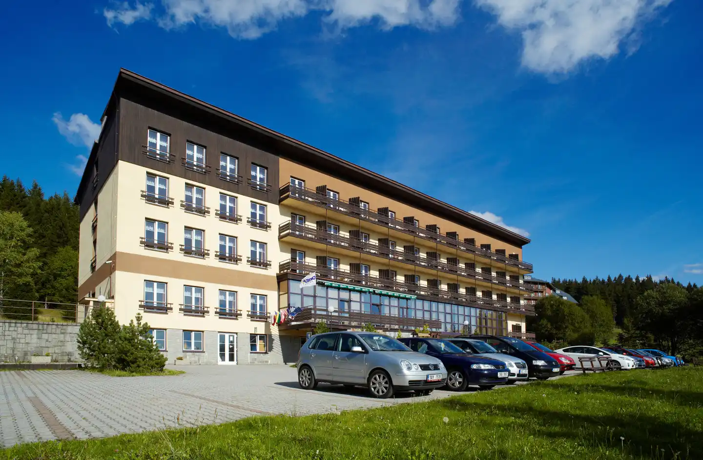 Orea Hotel Spicak Aussenansicht
