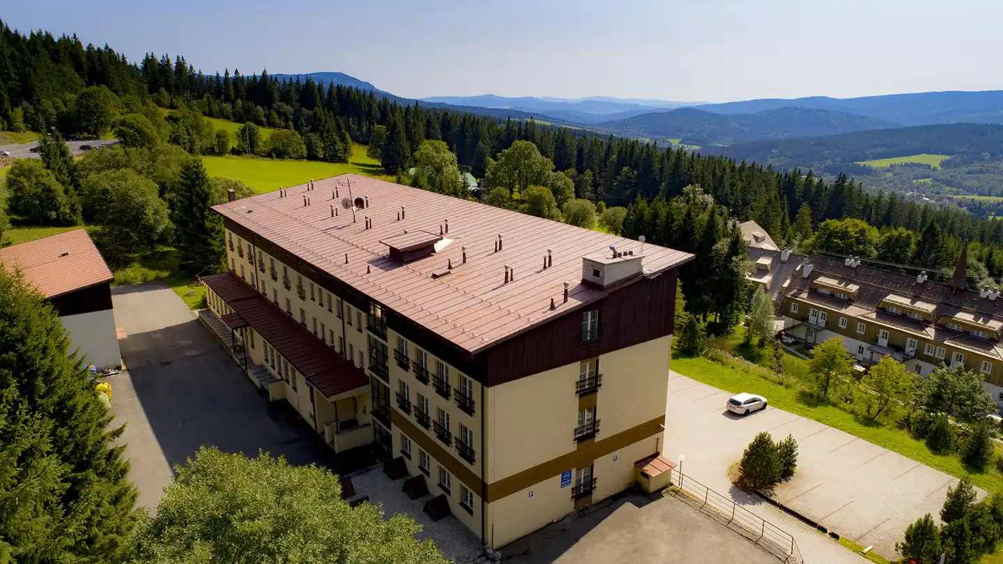 Orea Hotel Spicak Aussenansicht
