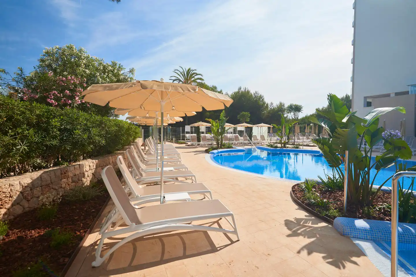 Hipotels Bahia Cala Millor POOL