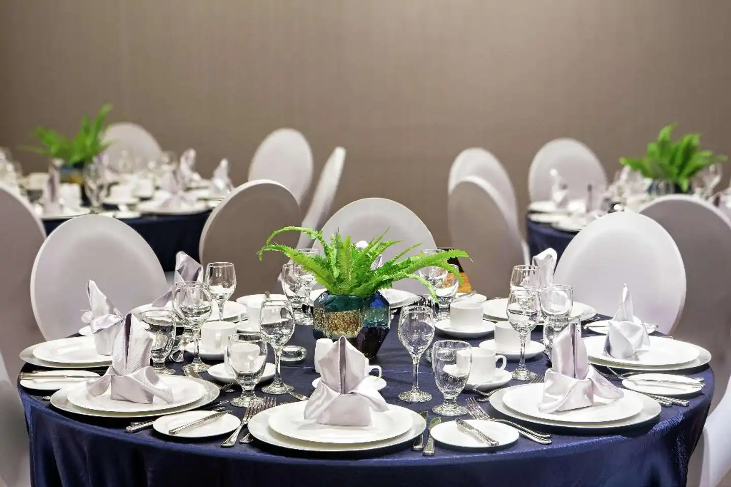 DoubleTree by Hilton Toronto Airport Restaurant