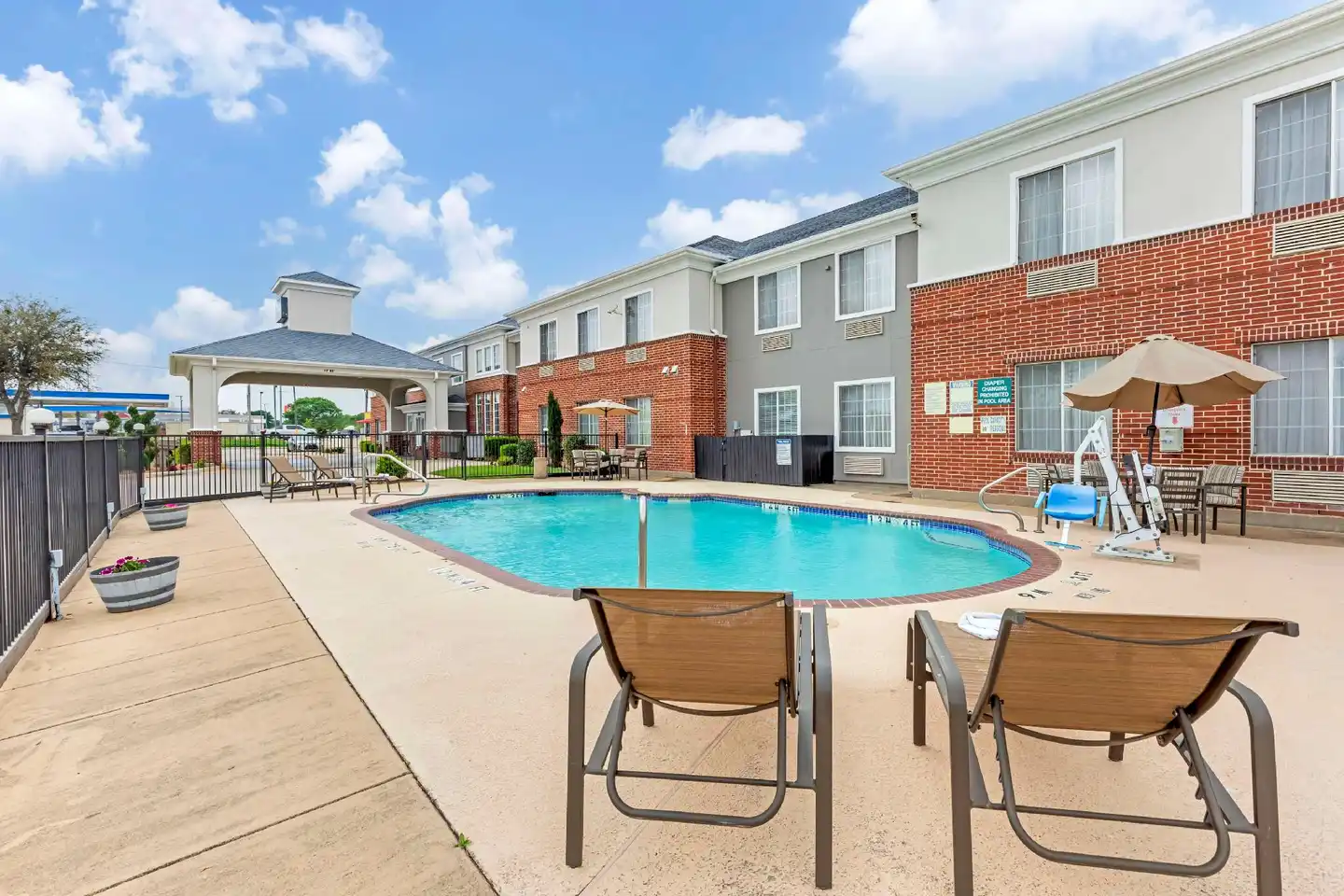 BEST WESTERN Fort Worth Inn & Suites Pool