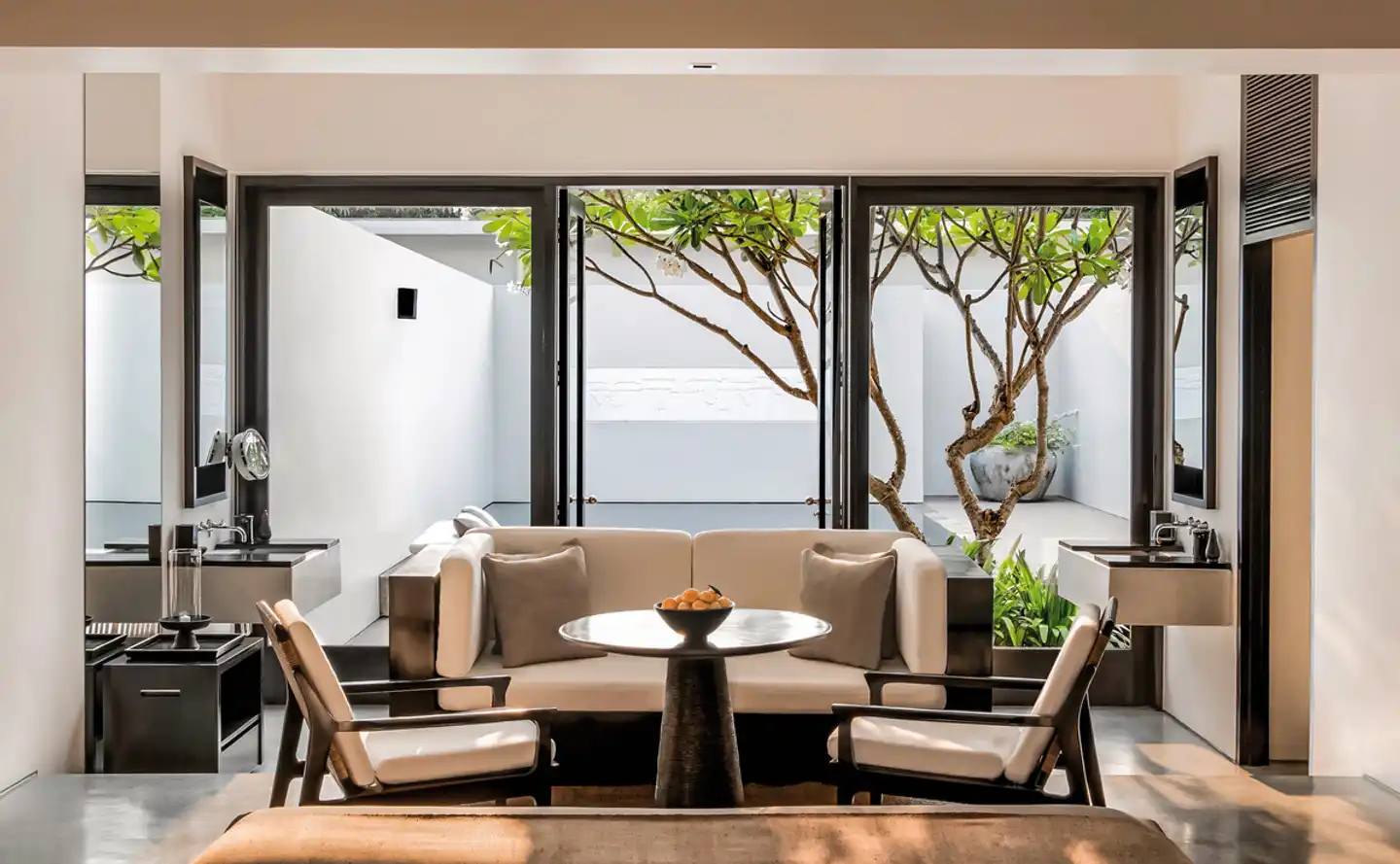 Amansara Lobby
