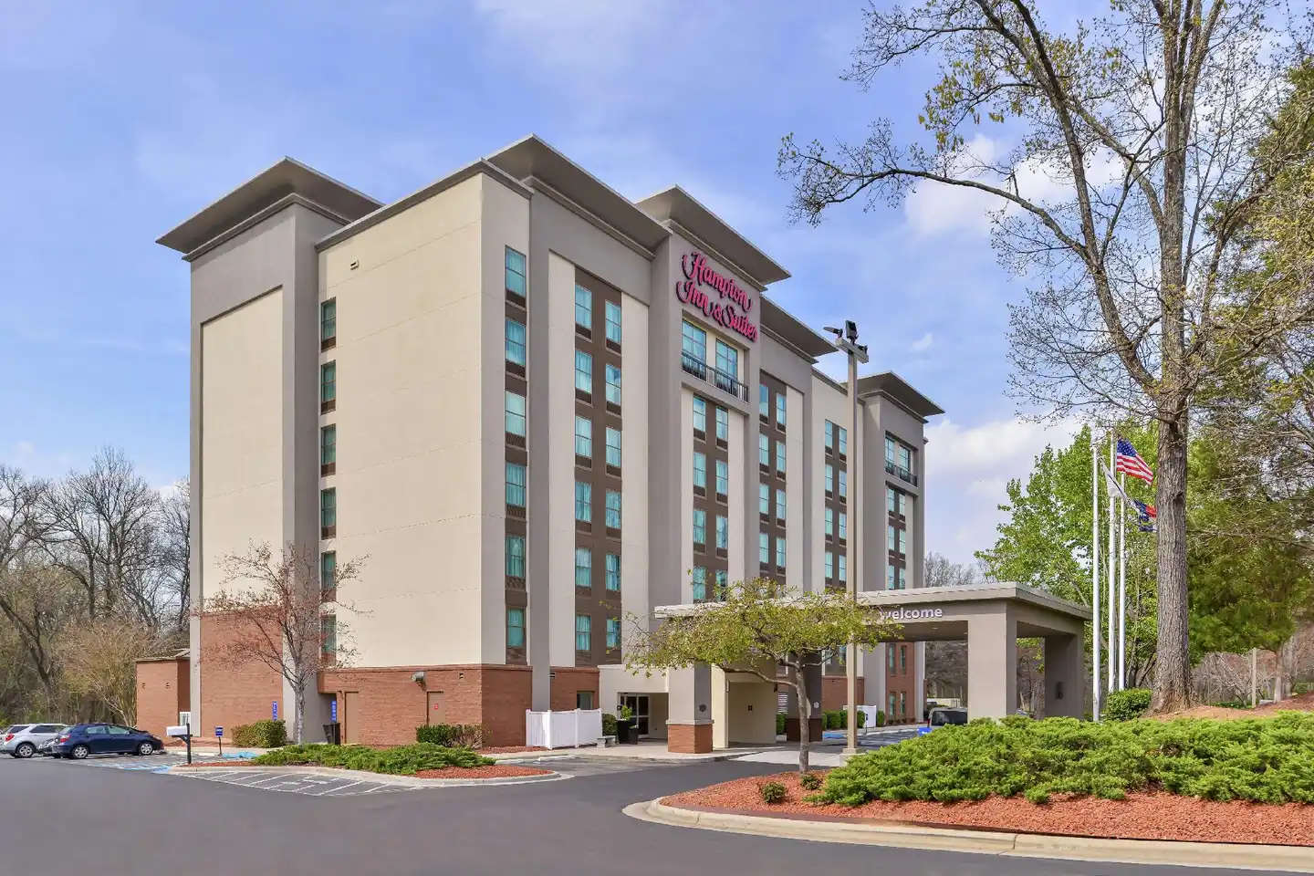 Hampton Inn & Suites Charlotte Arrowood Aussenansicht