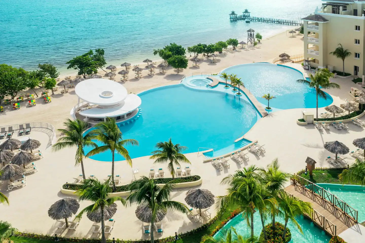Iberostar Waves Rose Hall Beach Pool