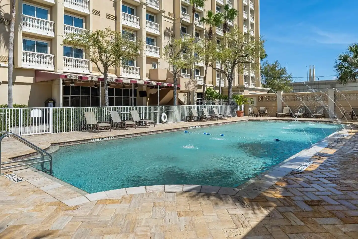 Crowne Plaza Orlando-Downtown Pool