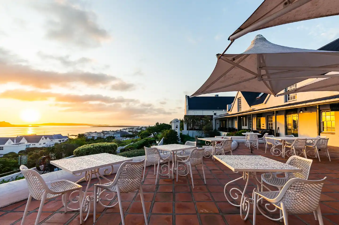 The Farmhouse Hotel Terrasse