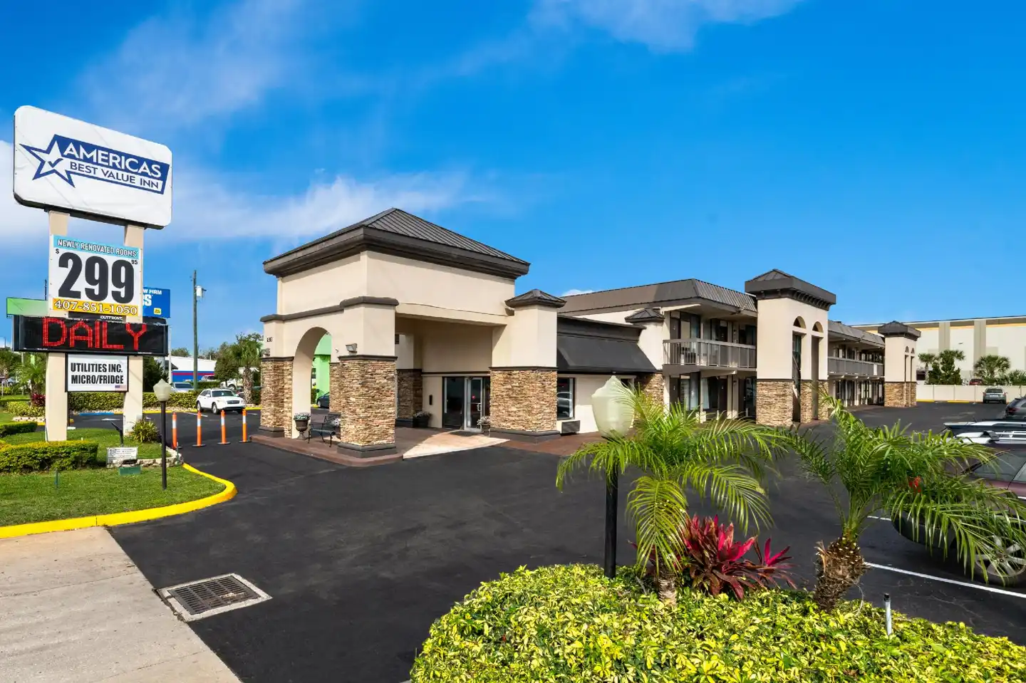 Howard Johnson by Wyndham Airport Florida Mall Aussenansicht