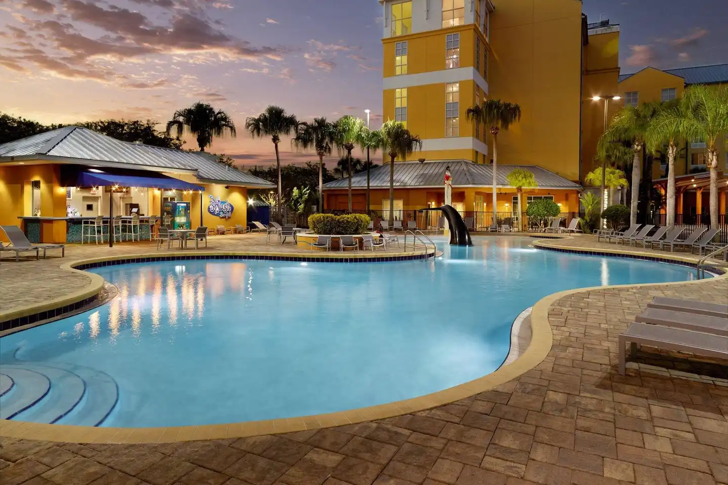 Fairfield Inn & Suites by Marriott Orlando At SeaWorld Pool