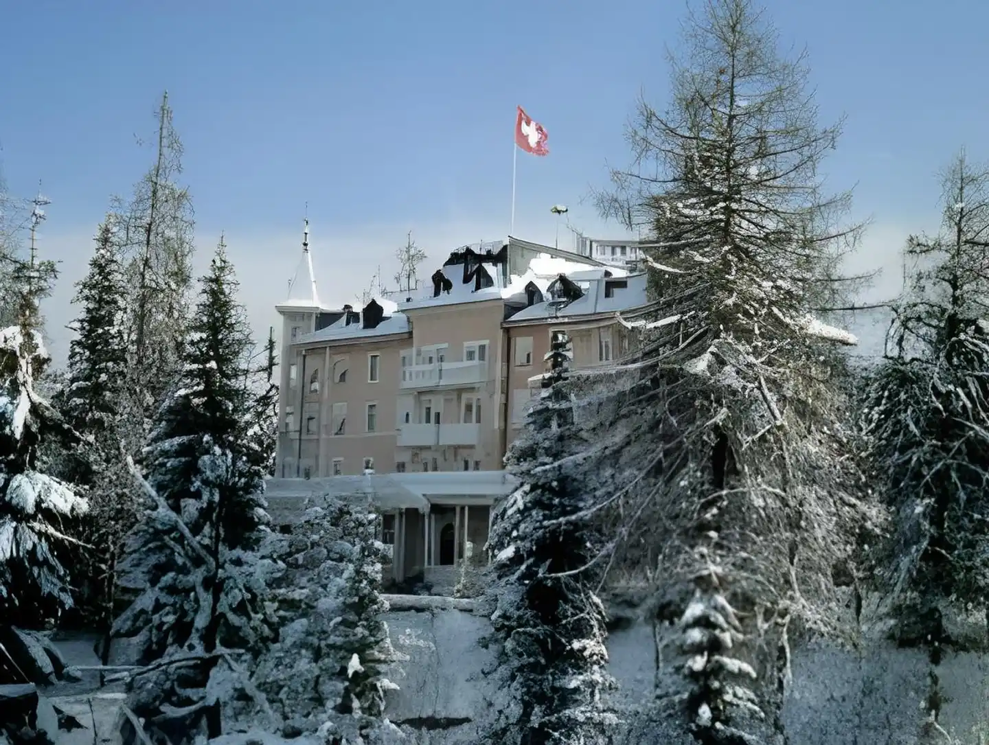 Schweizerhof Aussenansicht
