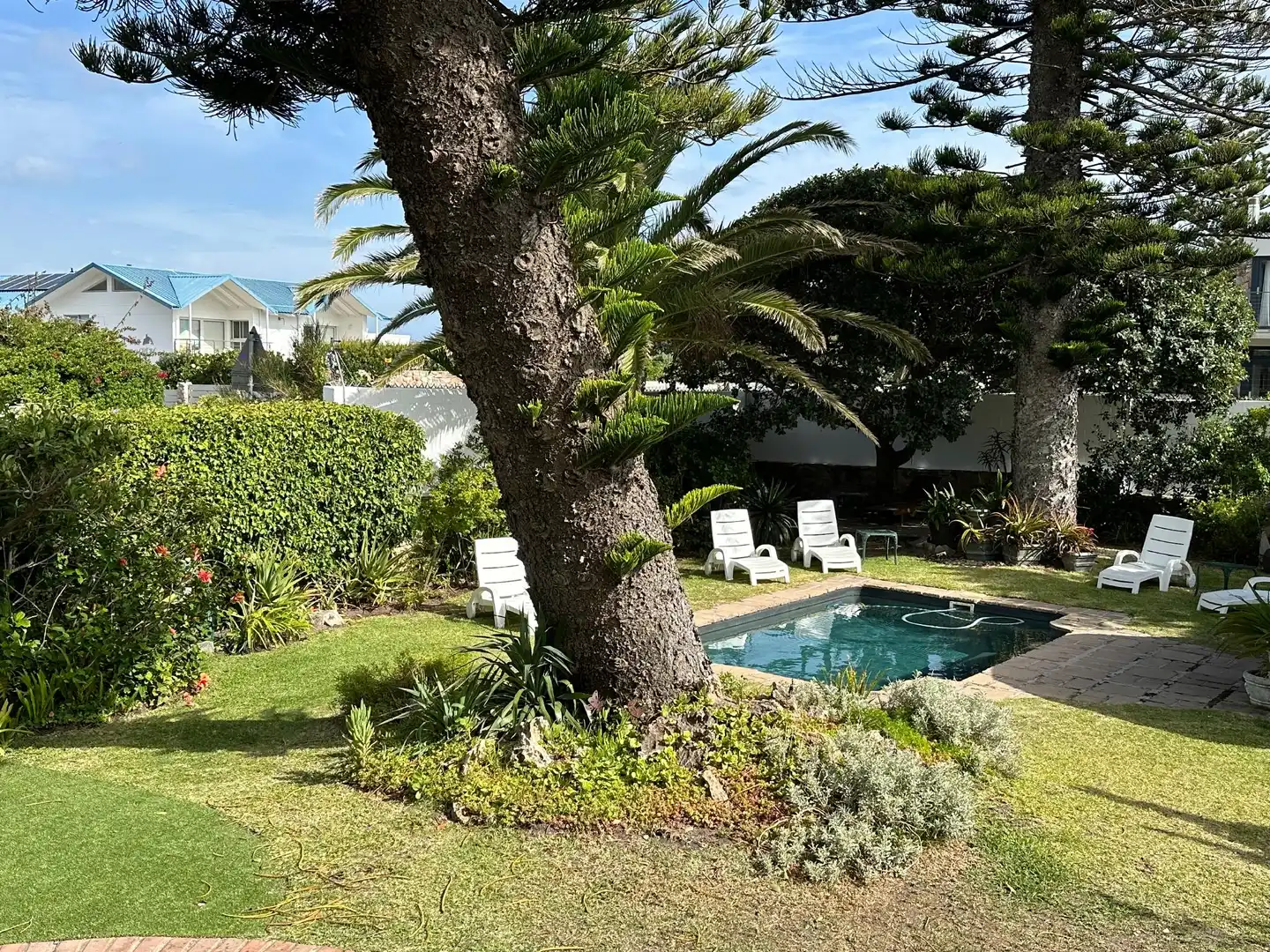 House on Westcliff Garten