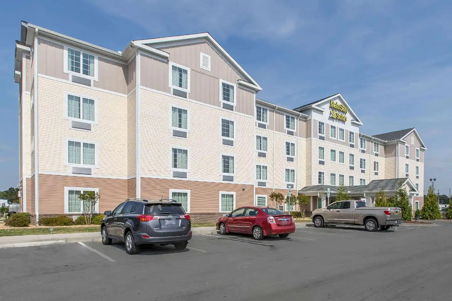 MainStay Suites Camp Lejeune Aussenansicht