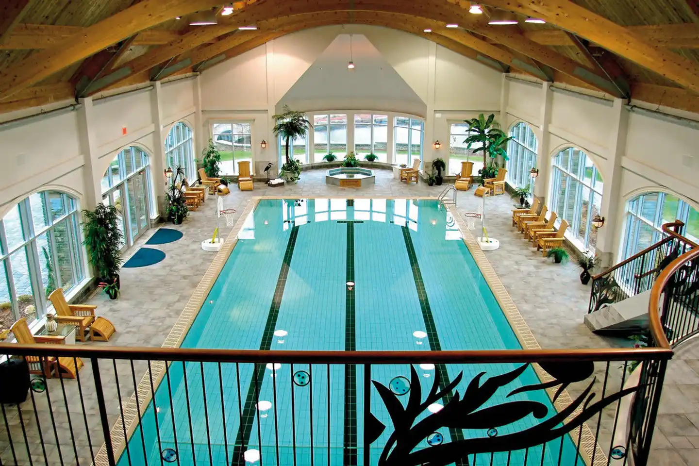 Fox Harb'r Resort Hallenbad
