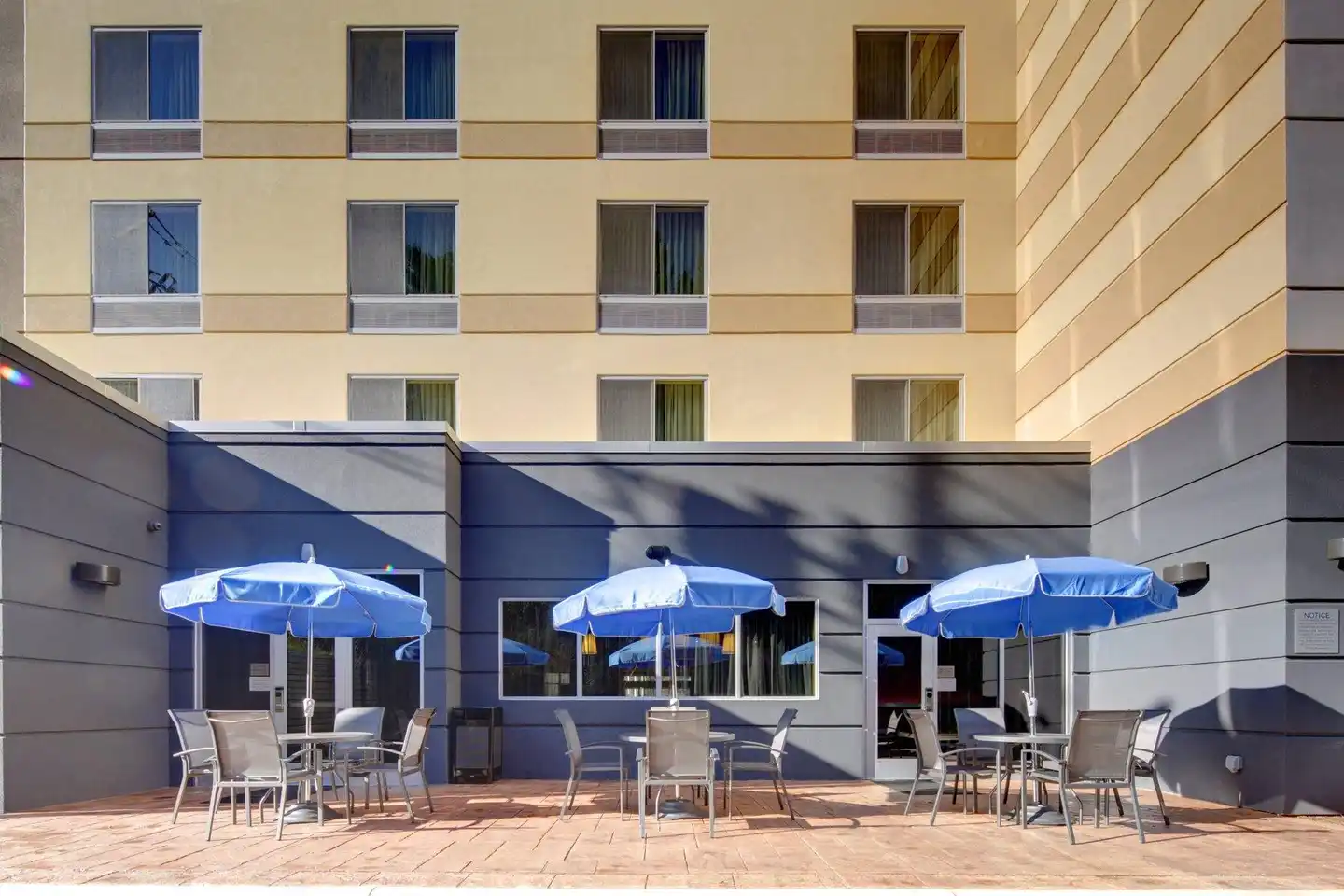 Fairfield Inn & Suites by Marriott Asheville Tunnel Road Terrasse