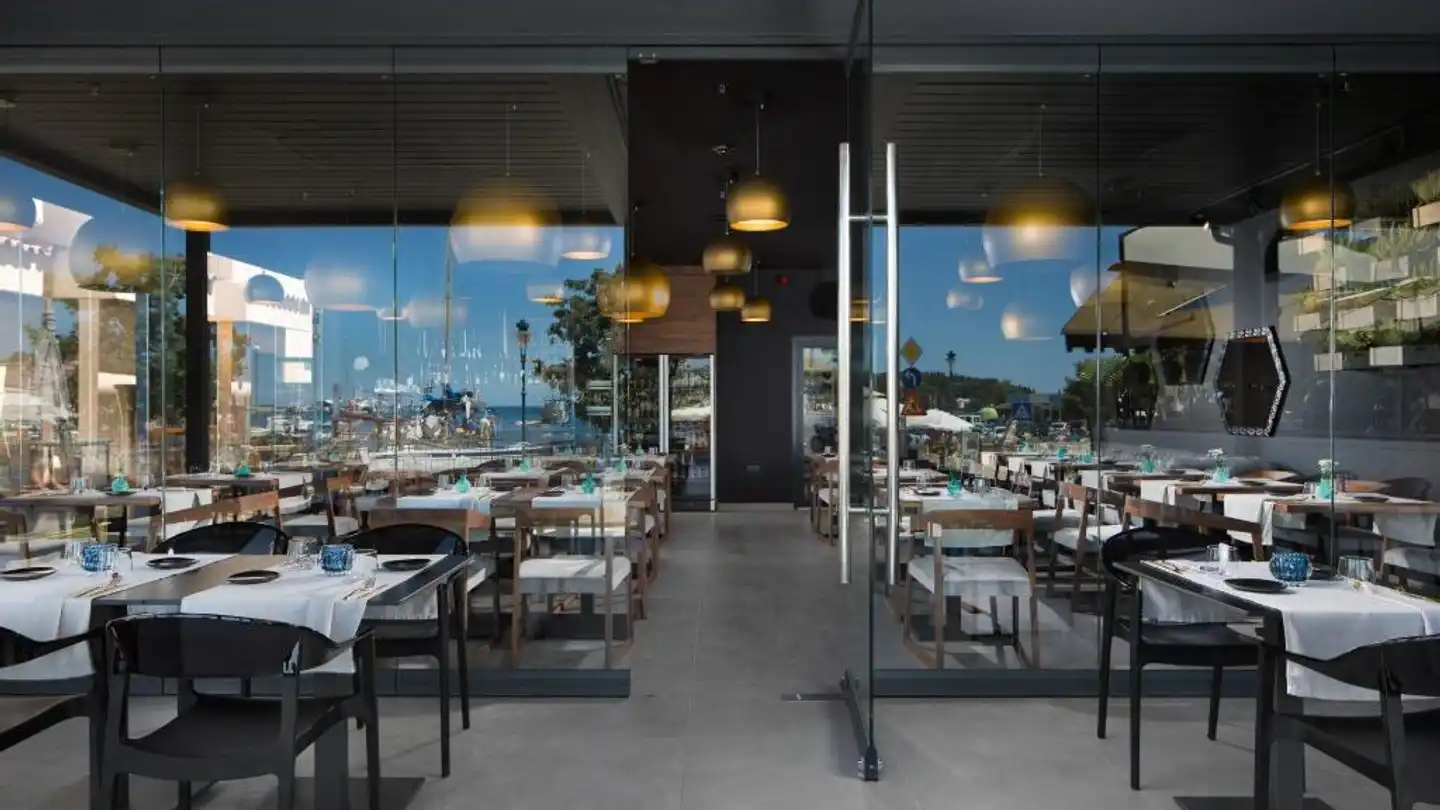 Hotel Delfin Restaurant