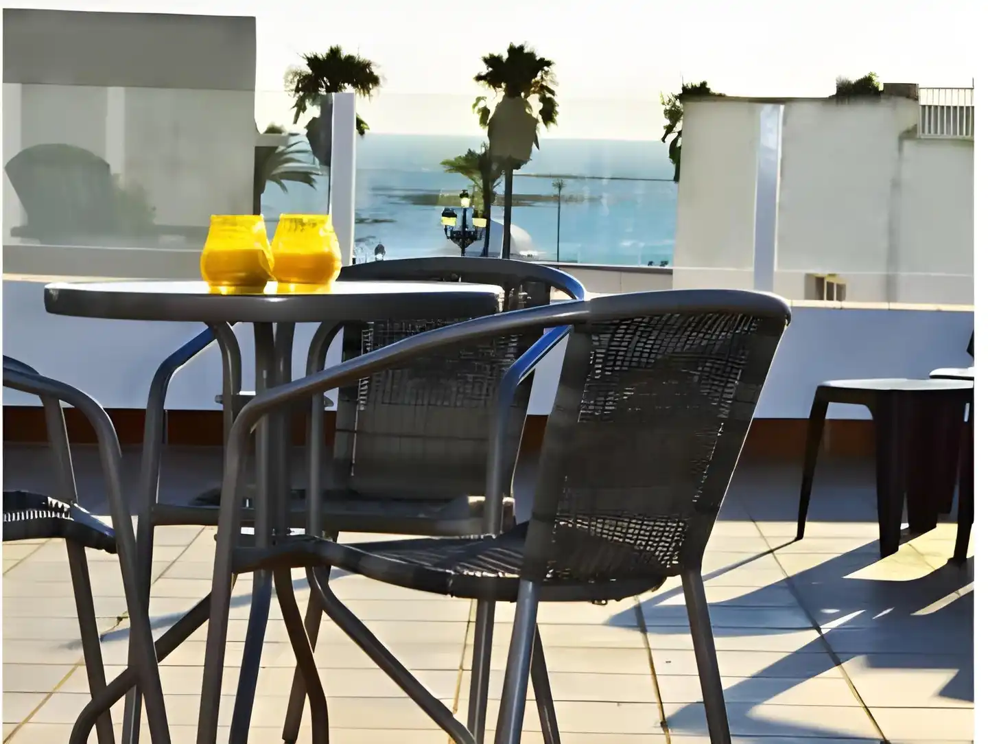 Apartamentos Plaza de la Luz Cádiz Sport und Entertainment