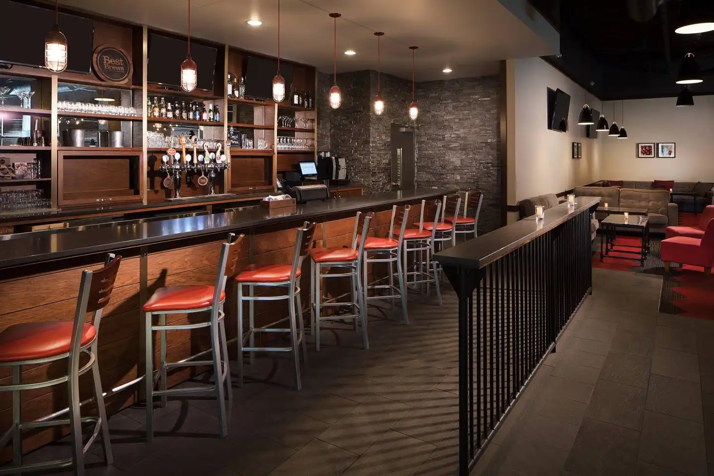 Four Points by Sheraton Seattle Airport South Bar