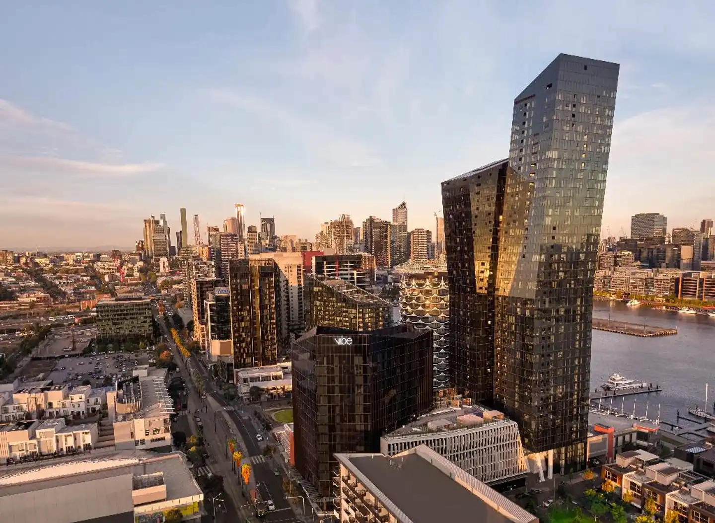 Vibe Hotel Melbourne Docklands Terrasse