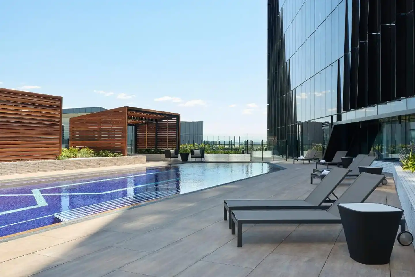 Vibe Hotel Melbourne Docklands Pool