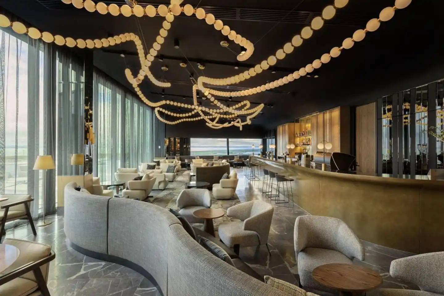 Pullman Auckland Airport Lobby