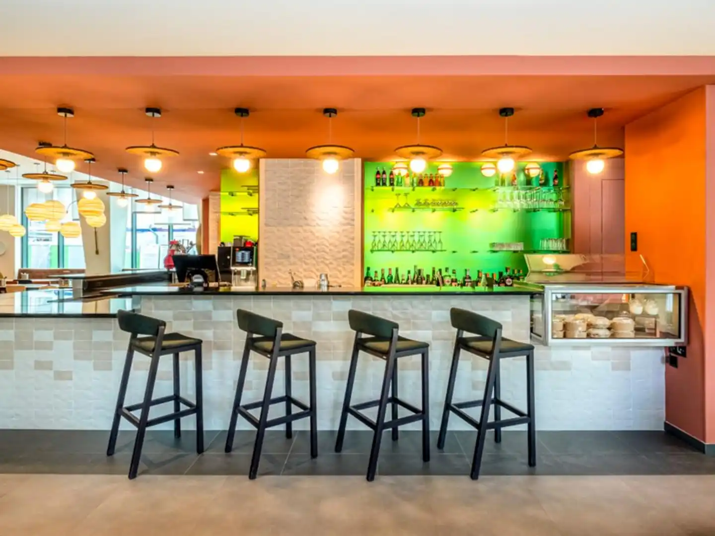 ibis Styles Paris Meteor Avenue d'italie Bar