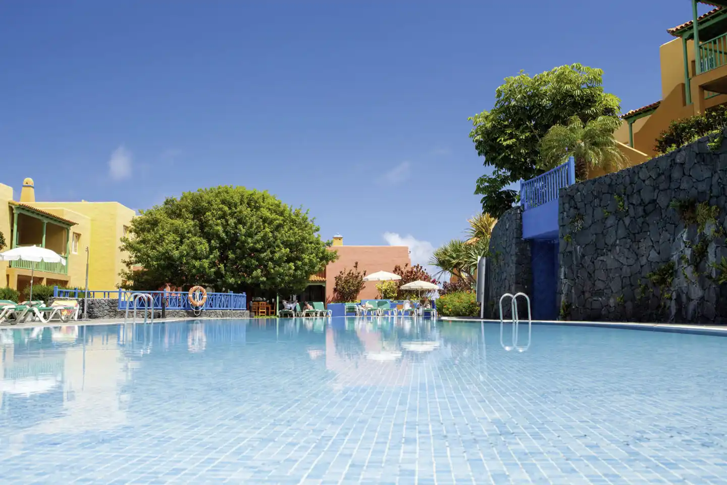 La Caleta Pool