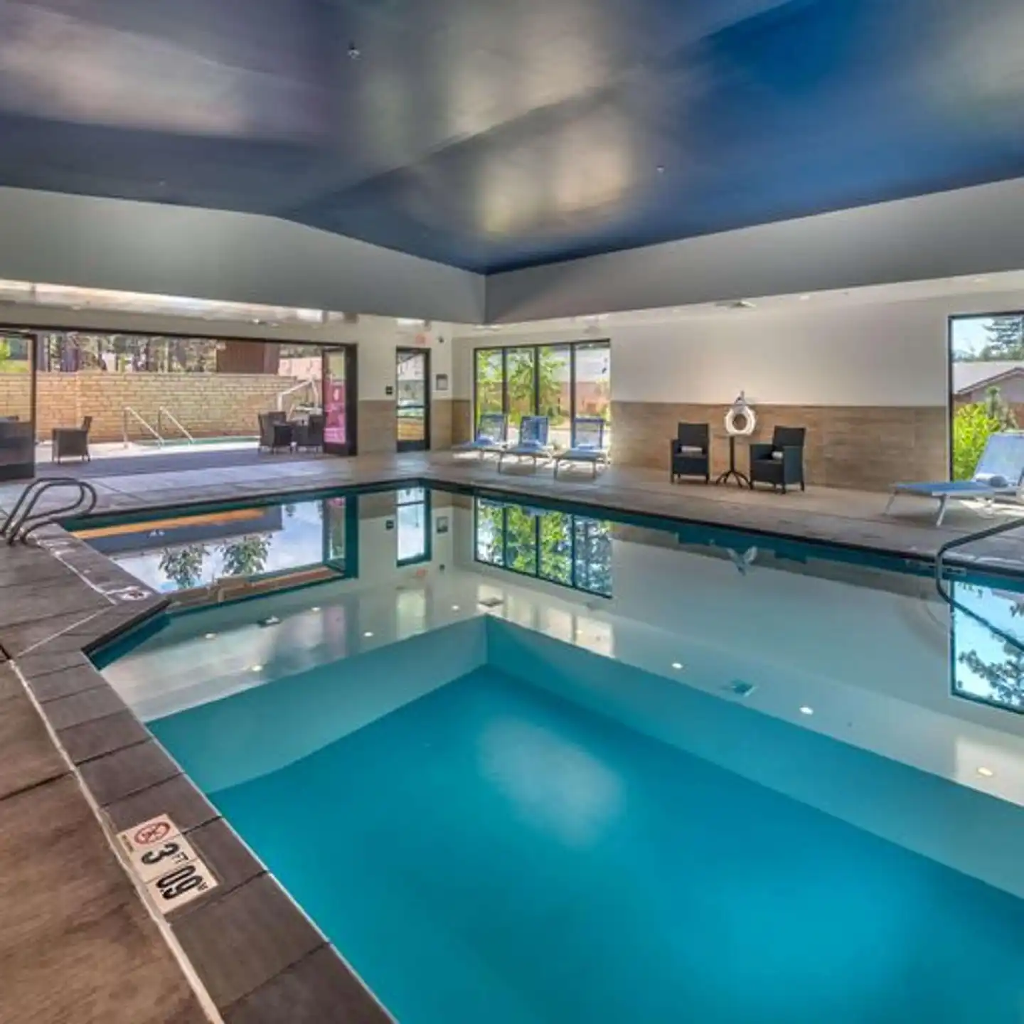 Hampton Inn & Suites South Lake Tahoe Hallenbad