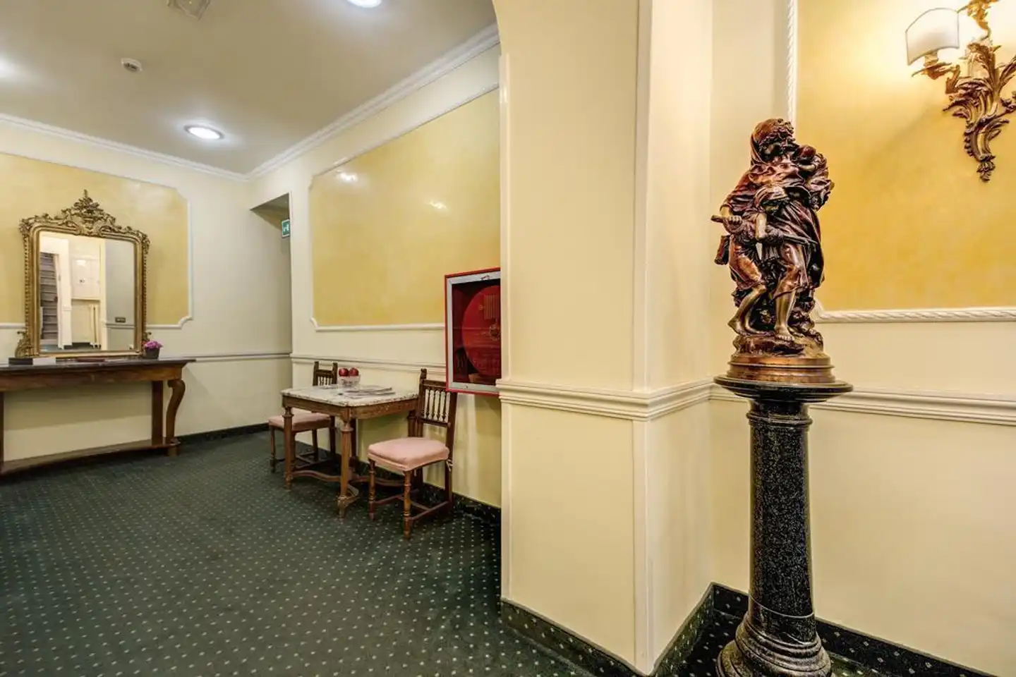 St. Moritz Lobby