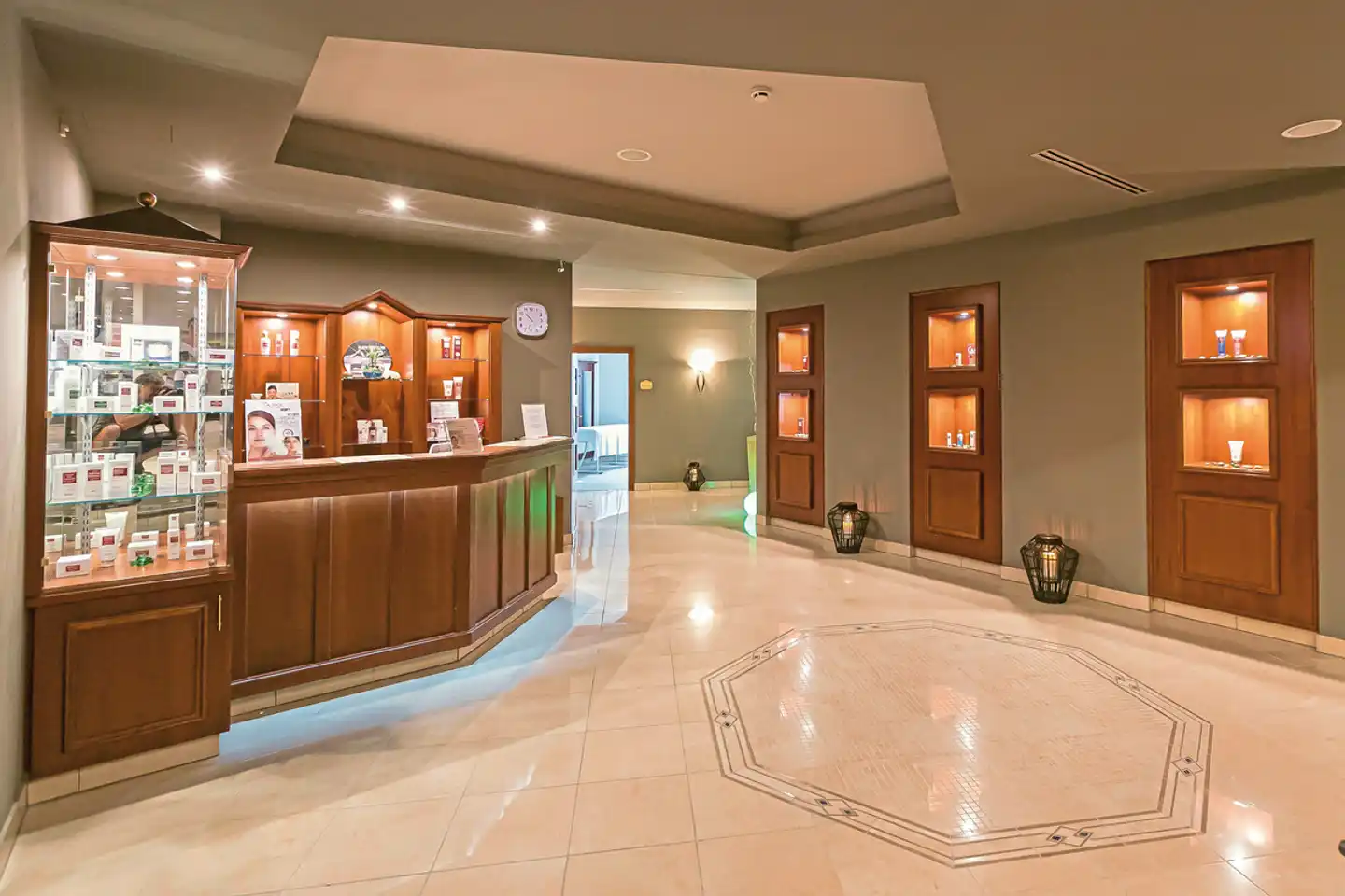 Mediterranee Family & Spa Hotel Lobby