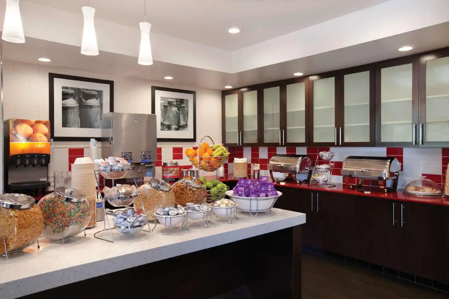 Hampton Inn & Suites Los Angeles/Anaheim-Garden Grove Restaurant