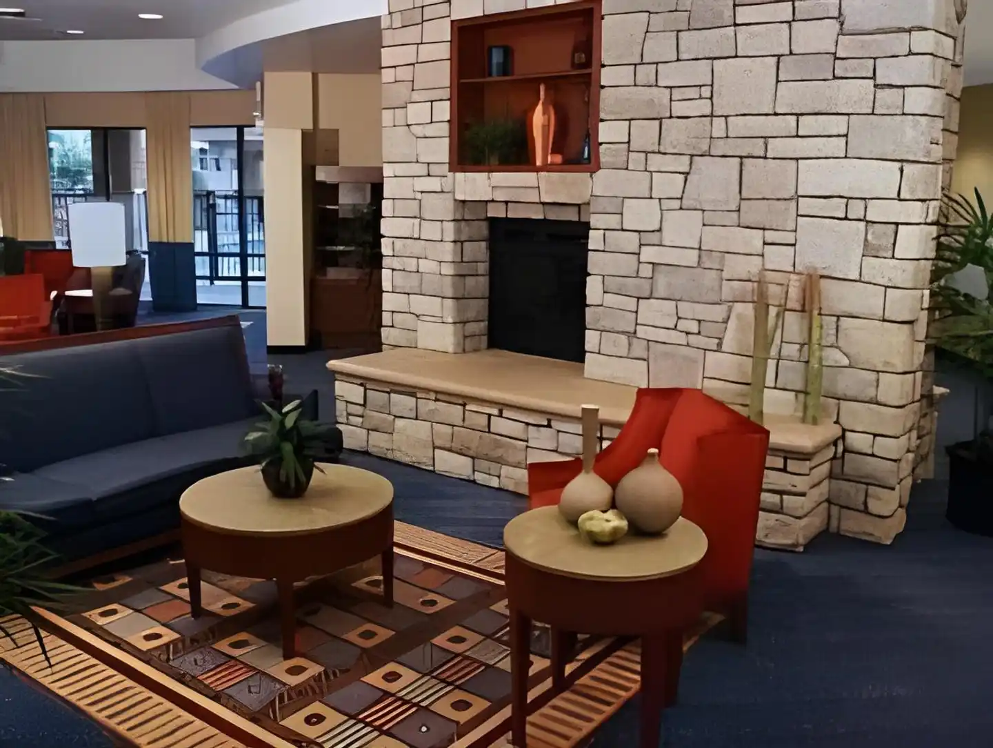 Courtyard by Marriott Thousand Oaks Ventura County Lobby