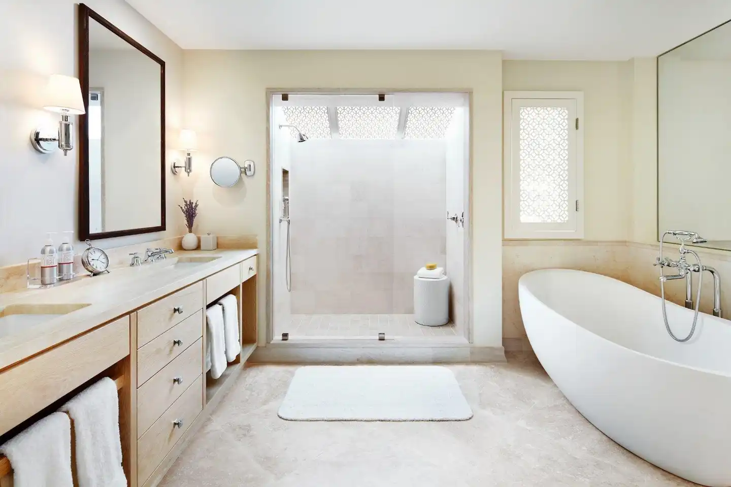 Auberge du Soleil Badezimmer