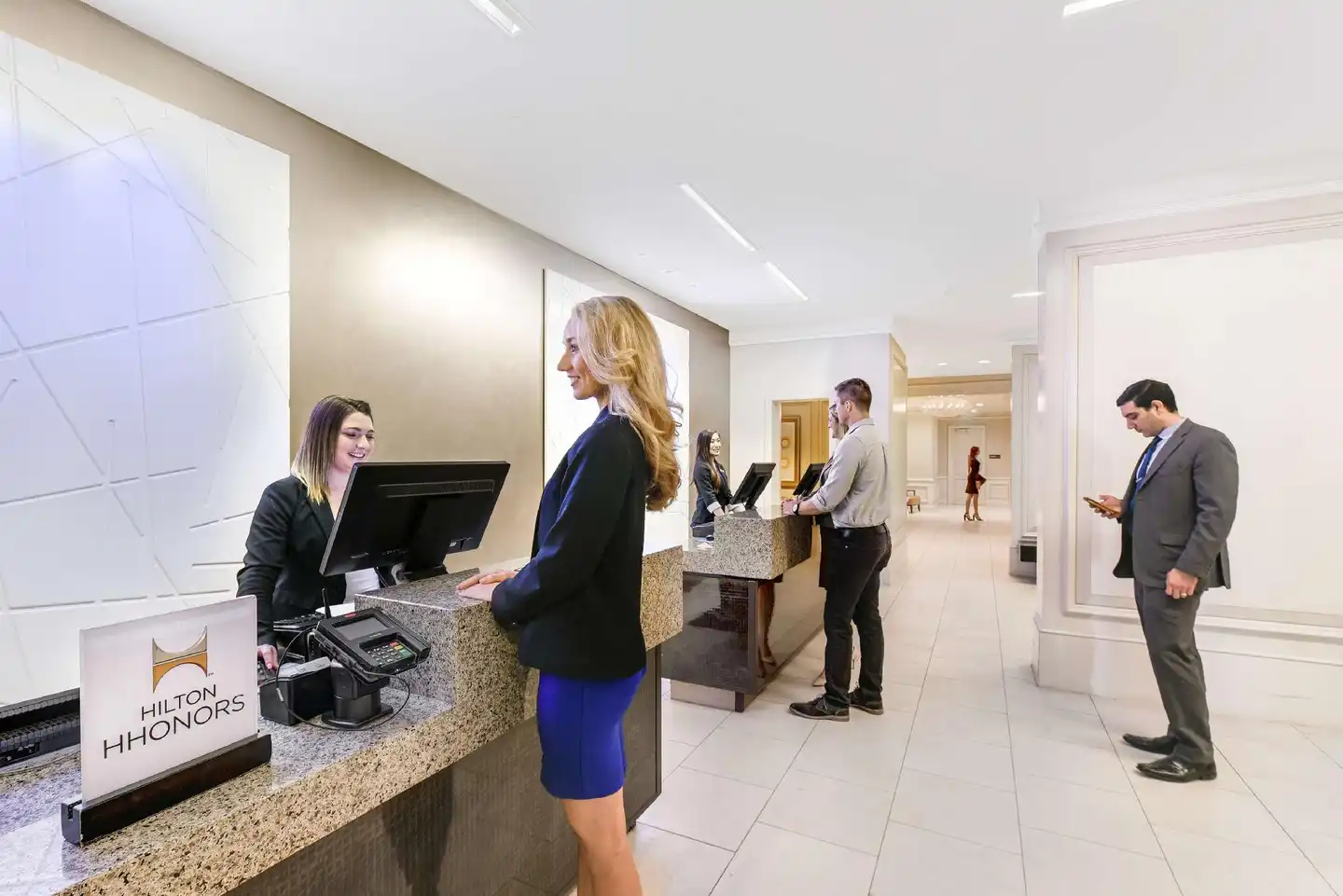 Hilton Irvine/Orange County Airport Lobby