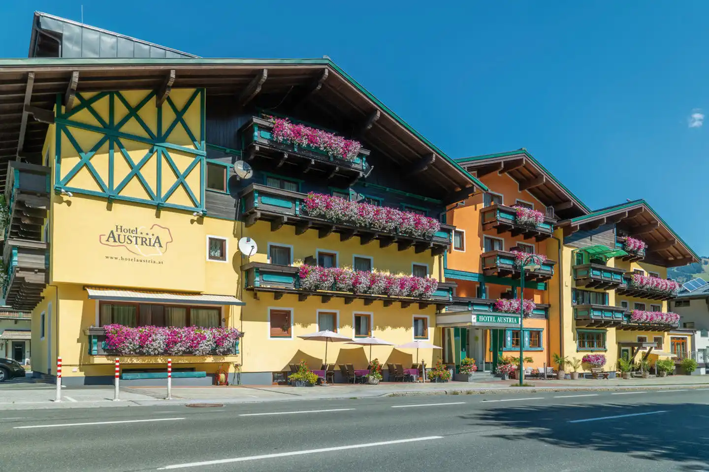 Austria Aussenansicht