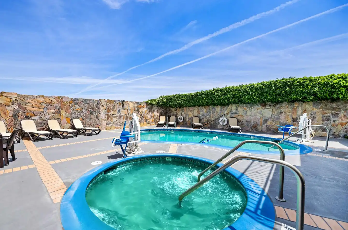 SureStayPlus Hotel by Best Western San Jose Central City Pool