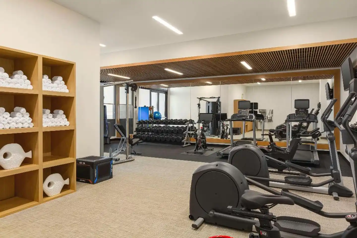 Hampton Inn & Suites San Mateo-San Francisco Airport Sport und Entertainment