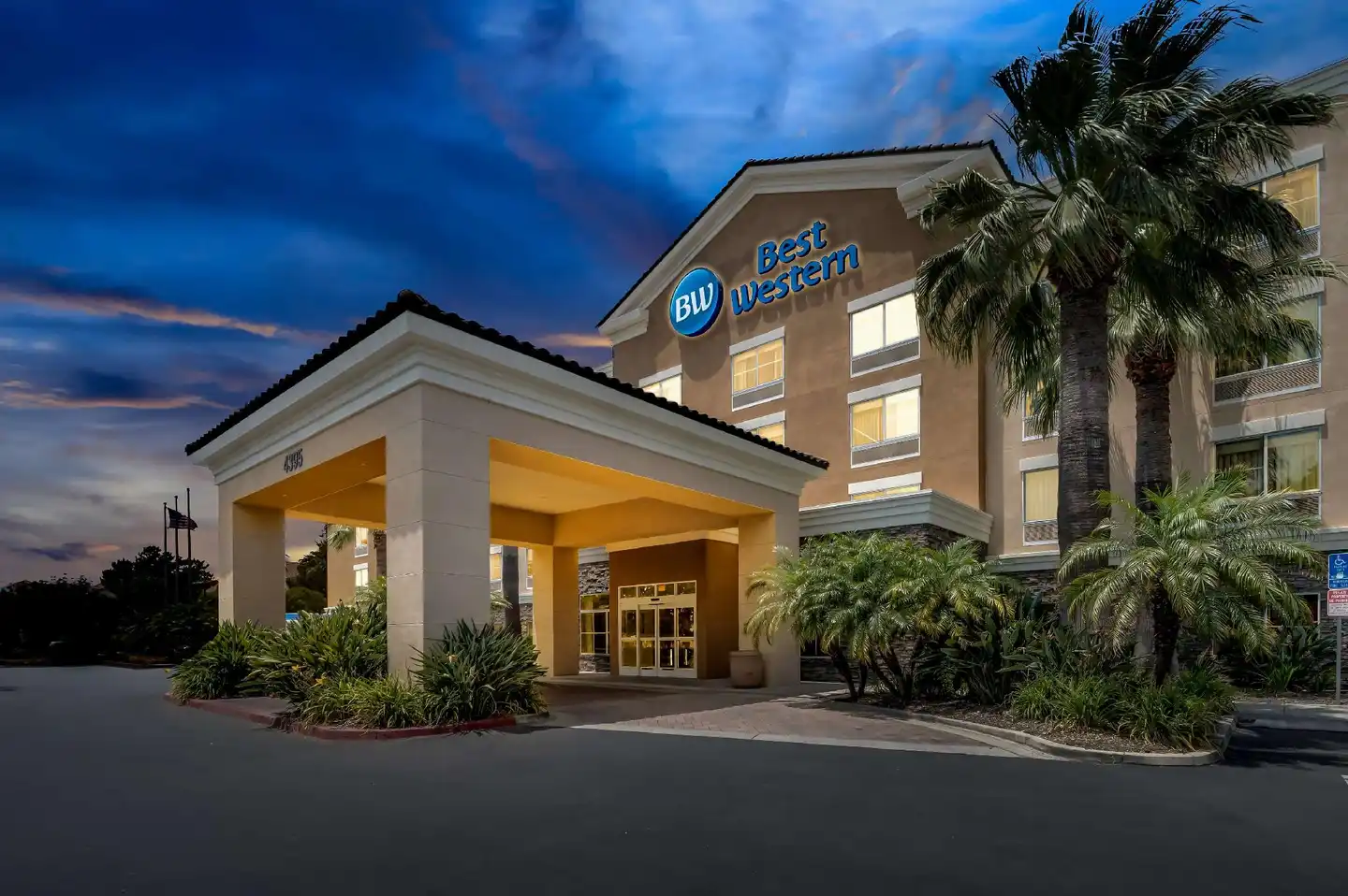 Best Western Ontario Mills Mall Aussenansicht