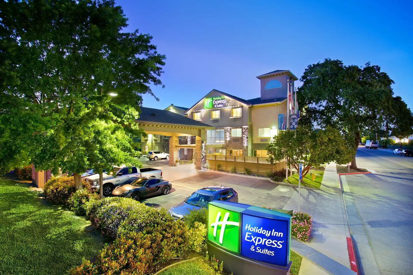 Holiday Inn Express Paso Robles Aussenansicht