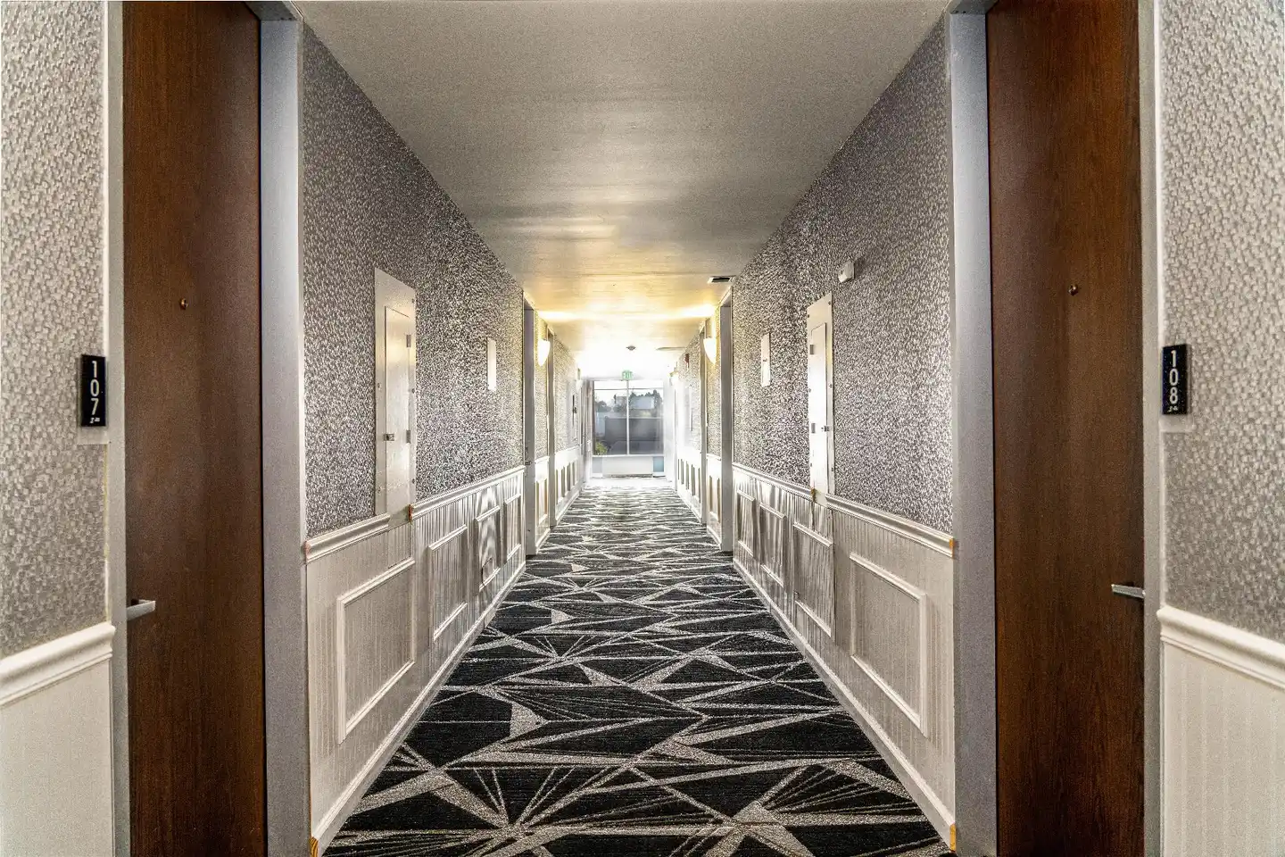 Hotel Calle Joaquin Lobby