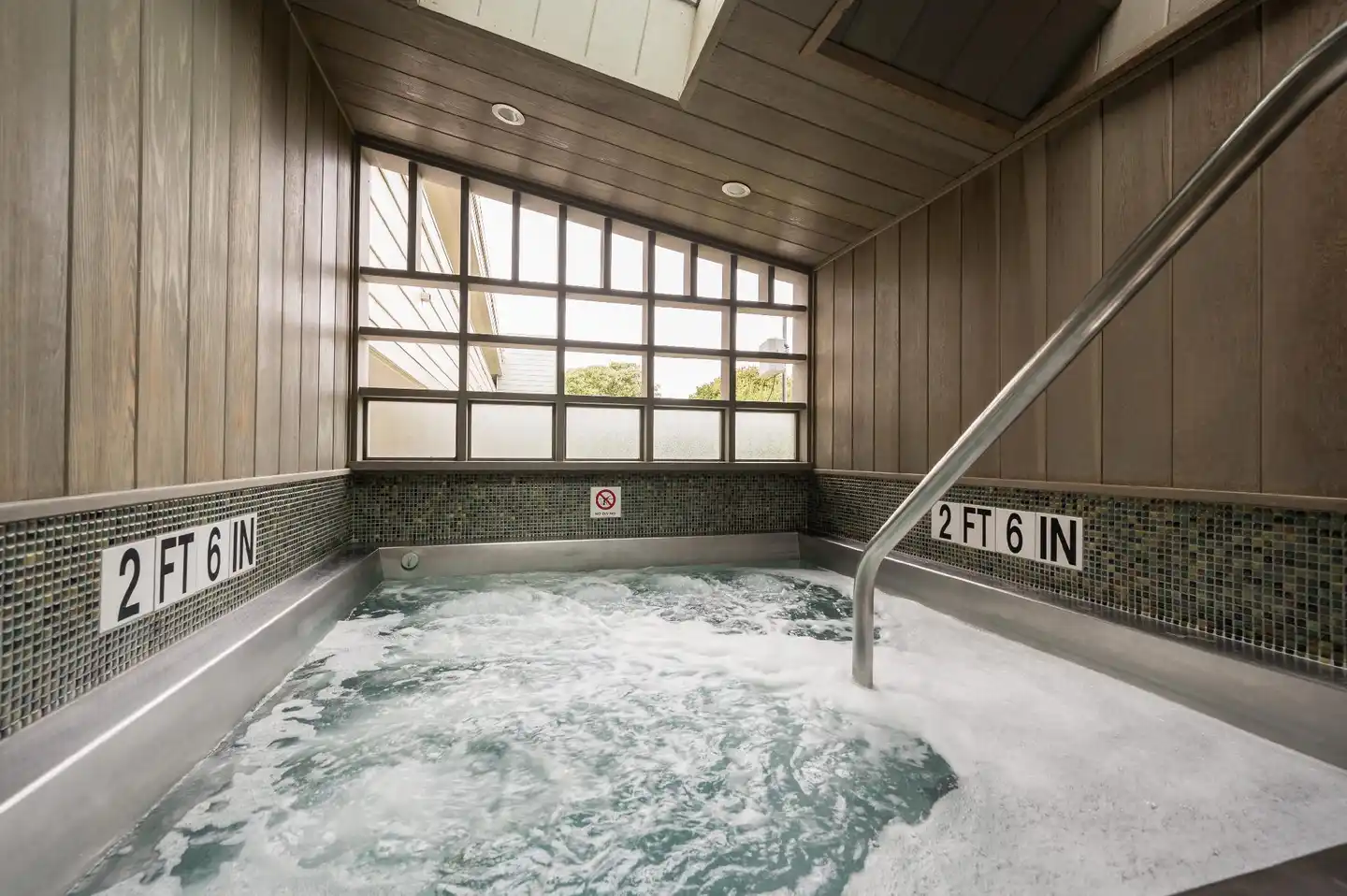 Embarcadero Inn Wellness