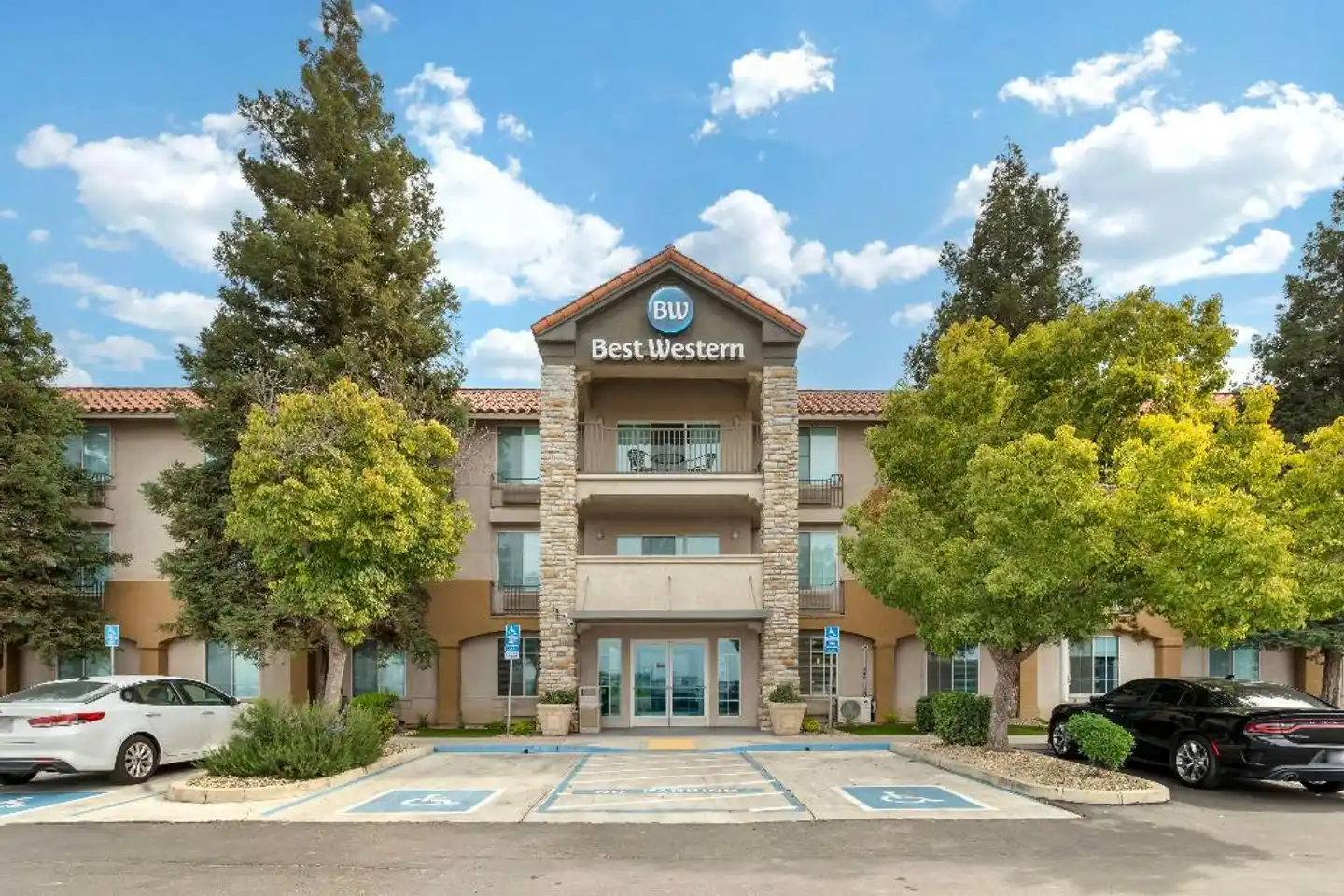 Best Western Visalia Hotel Aussenansicht