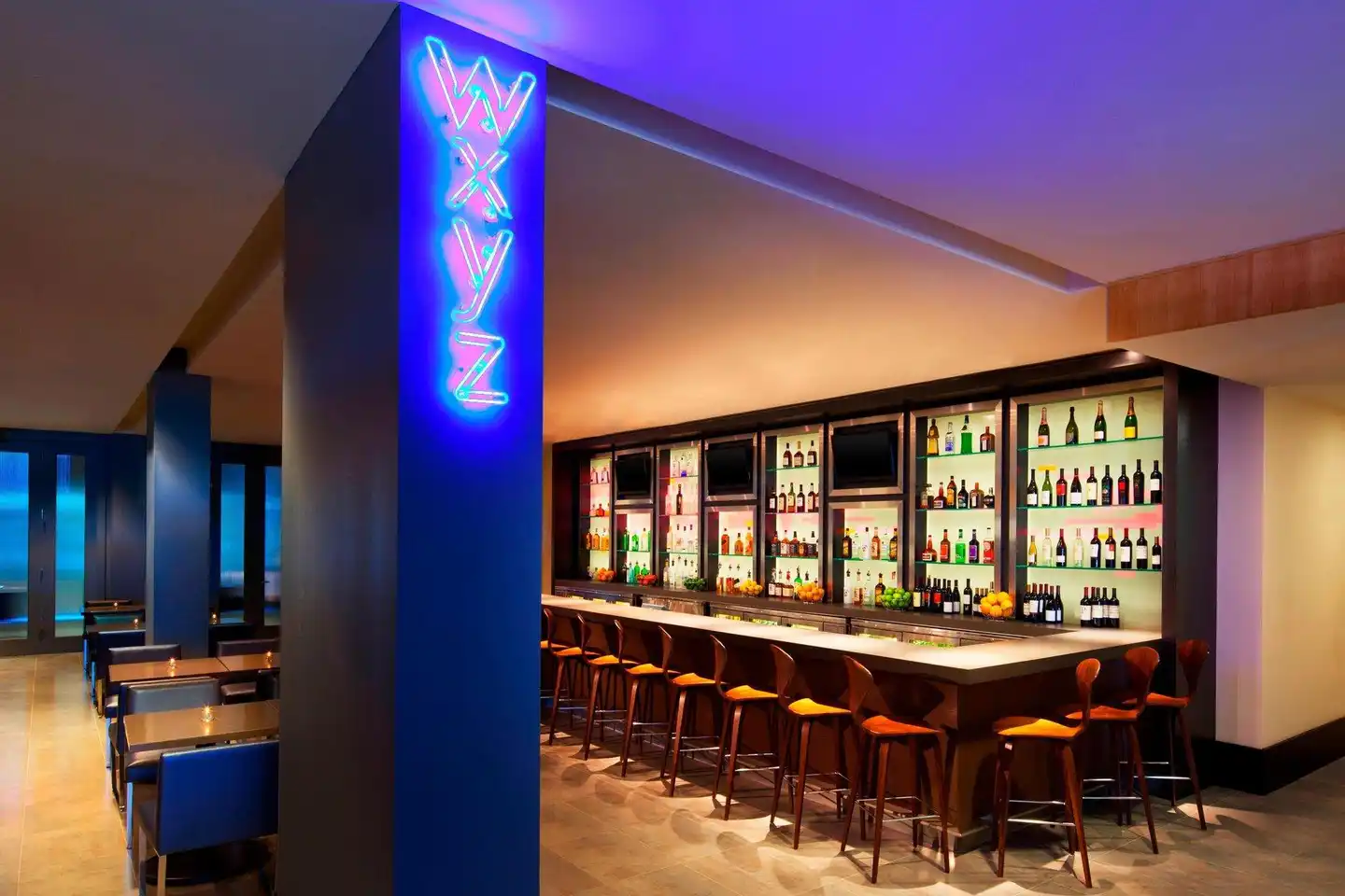 Aloft Silicon Valley Bar