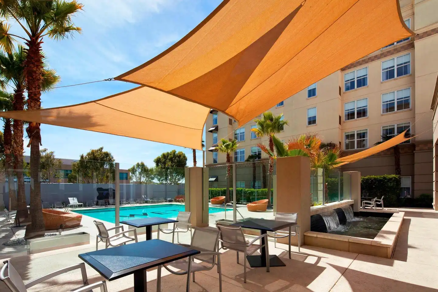 Aloft Silicon Valley Terrasse