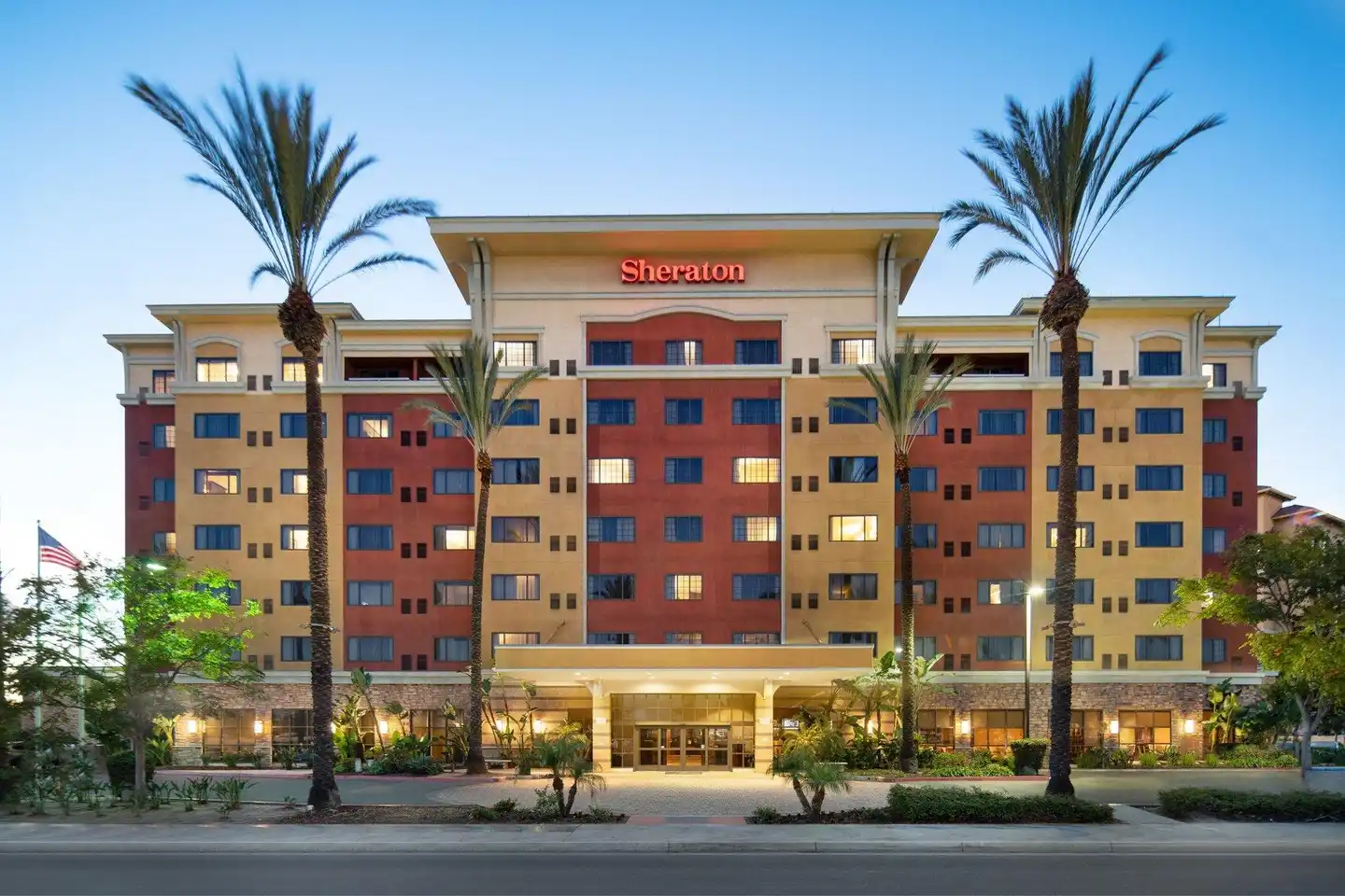 Sheraton Garden Grove-Anaheim South Aussenansicht