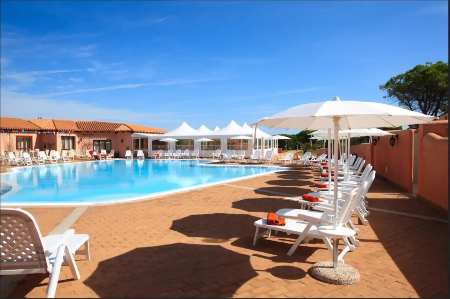 Residence Baia dei Mirti Pool