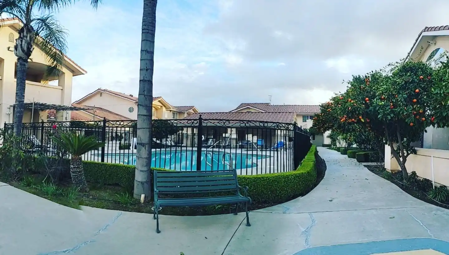 Garden Inn and Suites Fresno Pool