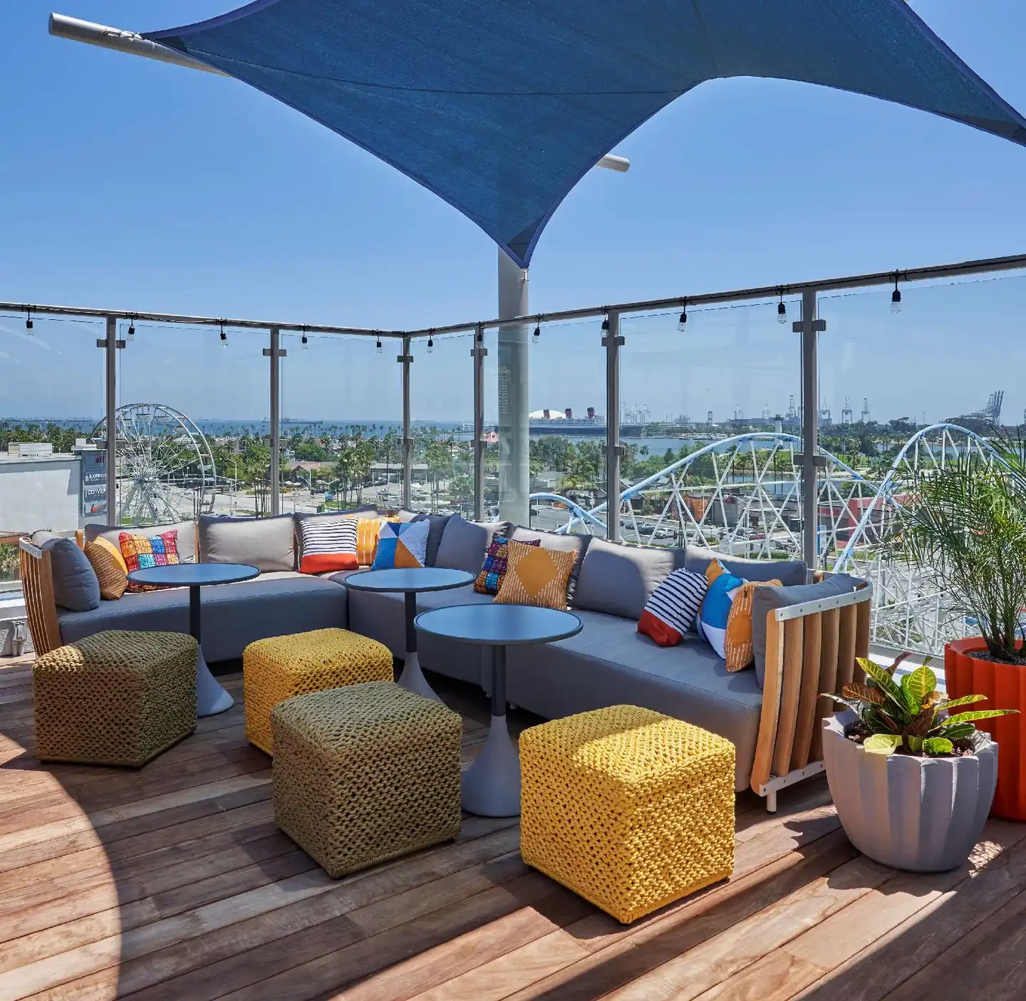 Hyatt Centric The Pike Long Beach Terrasse