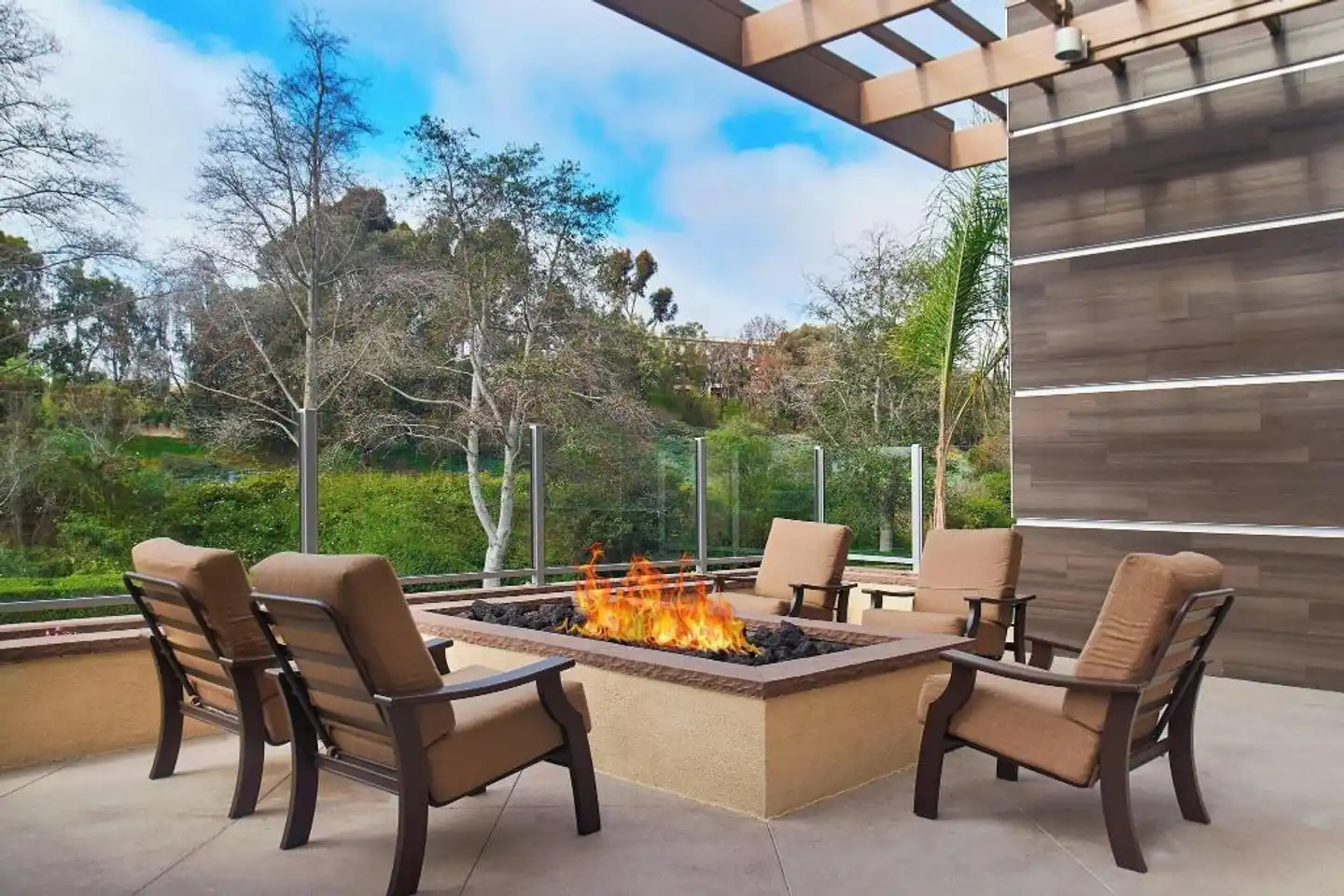 Fairfield Inn & Suites by Marriott San Diego Carlsbad Terrasse